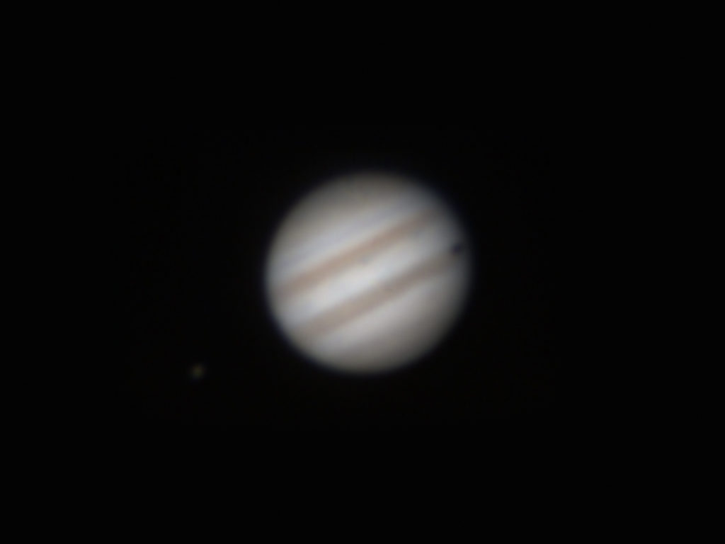 Jupiter & Ganymed & Shadow (2002-11-20, 02:08 UT; Celestron C8; Philips ToUCam 740K)