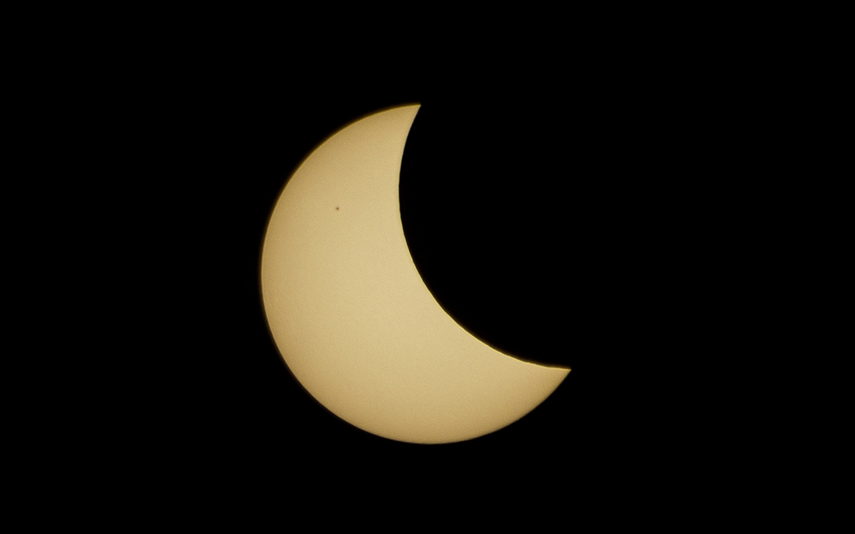 Solar Eclipse 095