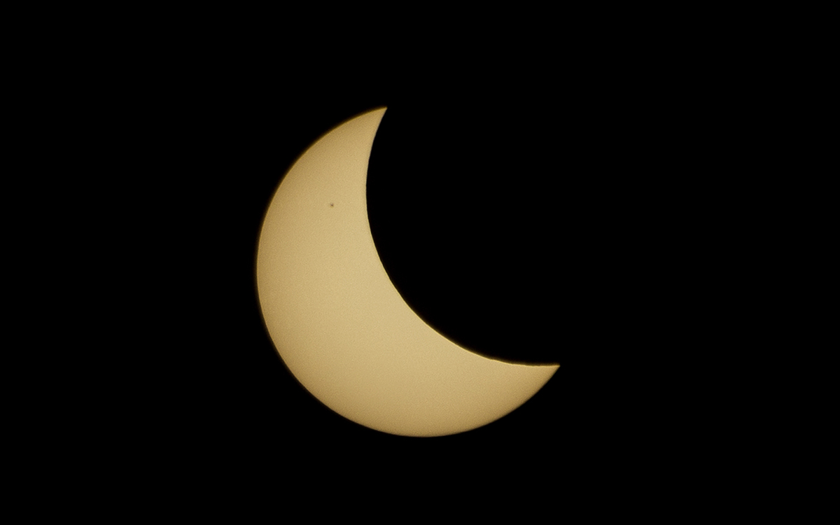 Solar Eclipse 103